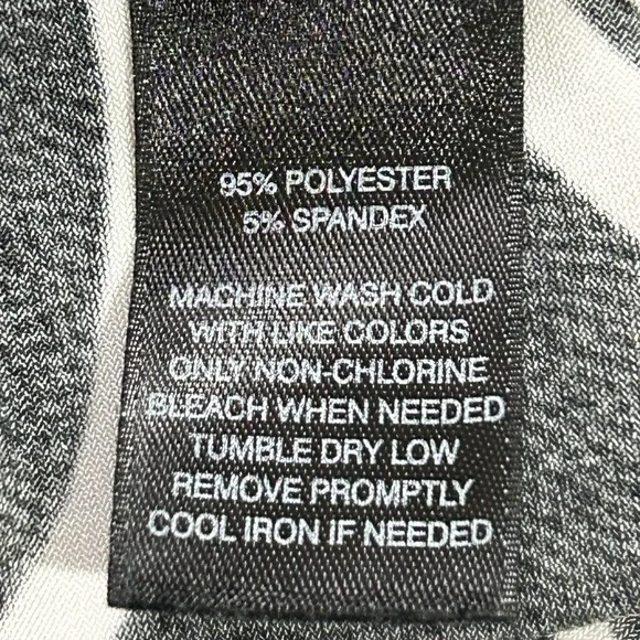 White House Black Market Halter Dress XS Black White Scroll Print - Picture 6 of 6